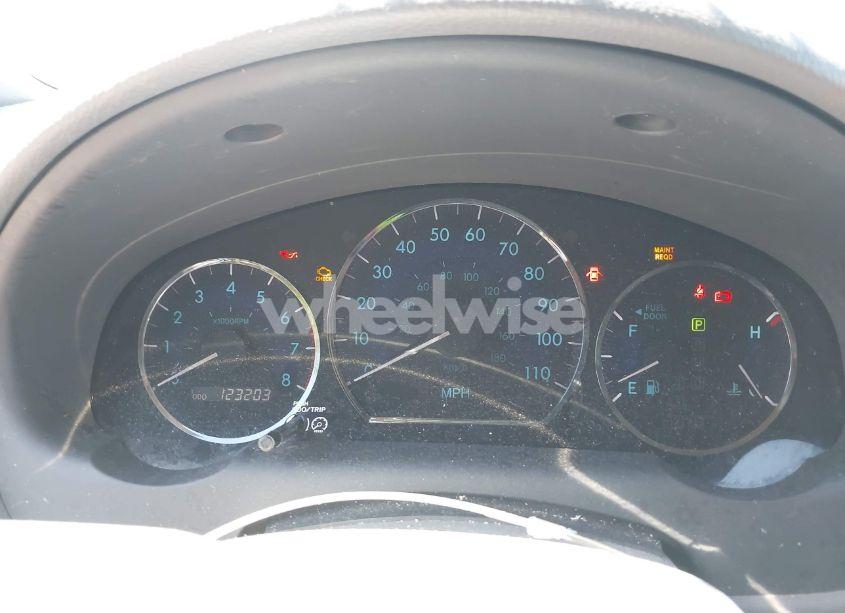 Photo 7 of 2010 Toyota Sienna XLE (VIN 5TDYK4CC3AS316002)