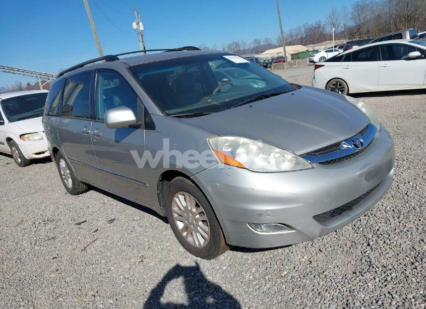 2010 Toyota Sienna LIMITED (VIN 5TDYK4CC8AS307506) main photo