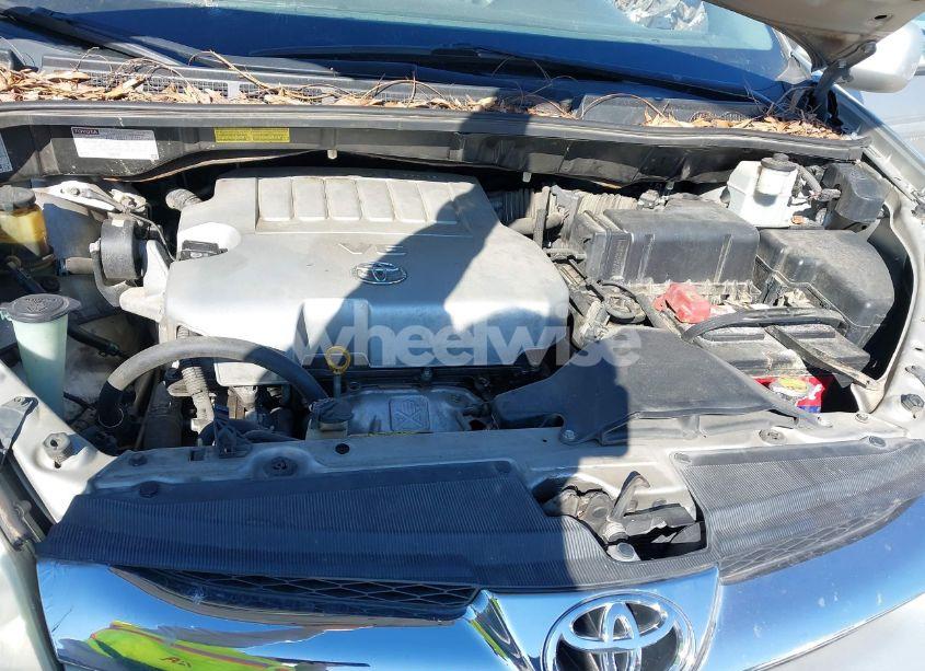 Photo 10 of 2010 Toyota Sienna LIMITED (VIN 5TDYK4CC8AS307506)