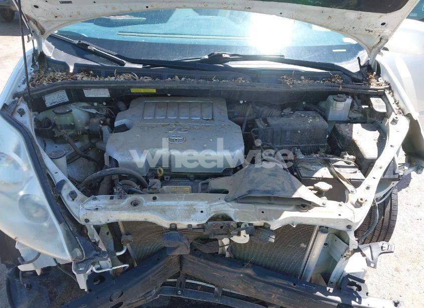 Photo 10 of 2010 Toyota Sienna LIMITED/XLE (VIN 5TDYK4CC9AS304226)