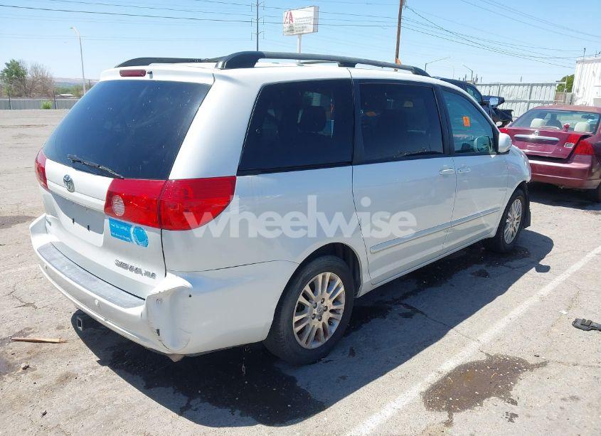 Photo 4 of 2010 Toyota Sienna LIMITED/XLE (VIN 5TDYK4CC9AS304226)