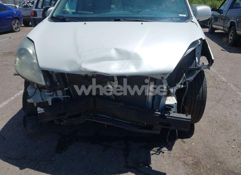 Photo 6 of 2010 Toyota Sienna LIMITED/XLE (VIN 5TDYK4CC9AS304226)