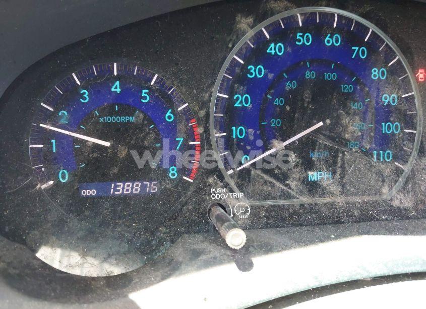 Photo 7 of 2010 Toyota Sienna LIMITED/XLE (VIN 5TDYK4CC9AS304226)