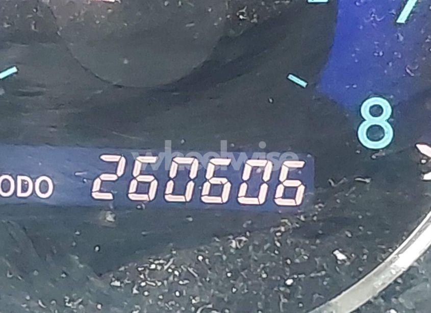 Photo 15 of 2010 Toyota Sienna XLE (VIN 5TDYK4CC9AS337081)