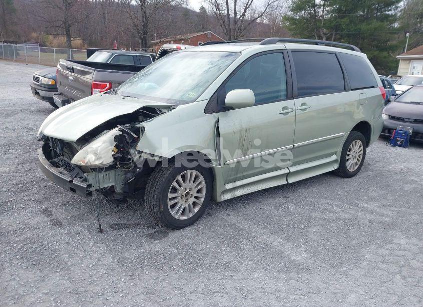 Photo 2 of 2010 Toyota Sienna LIMITED (VIN 5TDYK4CCXAS301416)