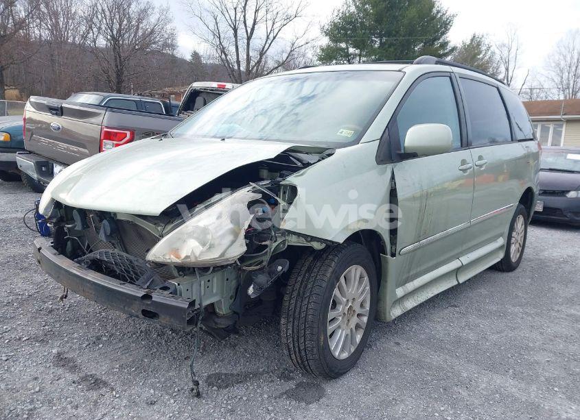 Photo 6 of 2010 Toyota Sienna LIMITED (VIN 5TDYK4CCXAS301416)