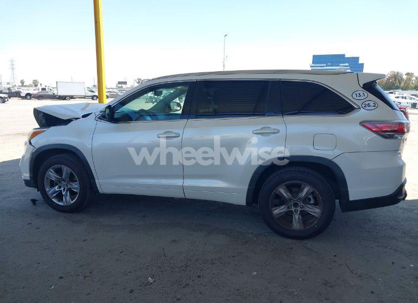 Photo 14 of 2015 Toyota Highlander LIMITED V6 (VIN 5TDYKRFH0FS046559)