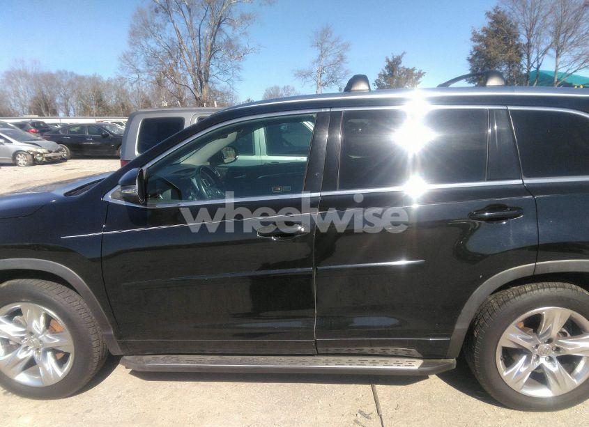 Photo 14 of 2015 Toyota Highlander LIMITED PLATINUM V6 (VIN 5TDYKRFH0FS082302)