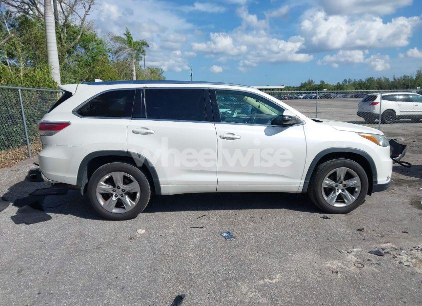 Photo 13 of 2015 Toyota Highlander LIMITED V6 (VIN 5TDYKRFH0FS099262)
