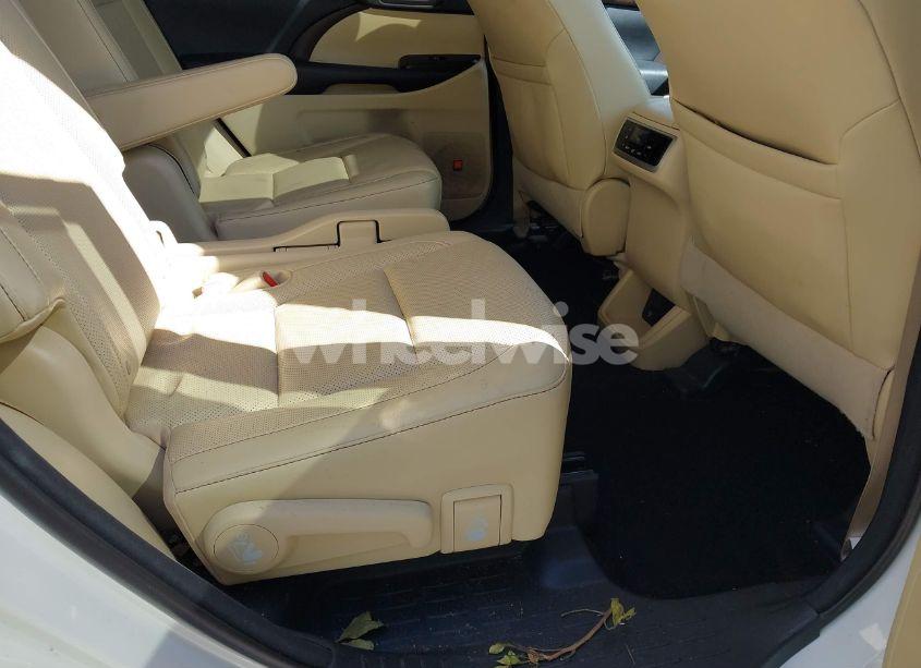 Photo 8 of 2015 Toyota Highlander LIMITED V6 (VIN 5TDYKRFH0FS099262)