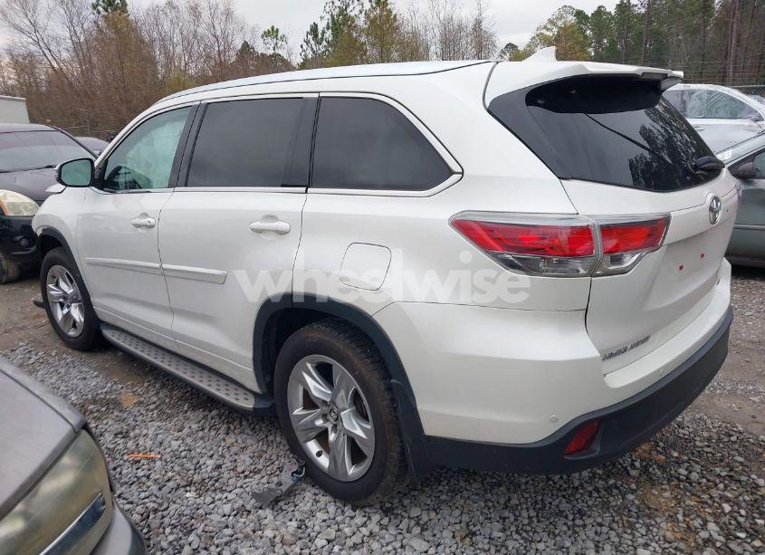 Photo 3 of 2016 Toyota Highlander LIMITED V6 (VIN 5TDYKRFH0GS142001)