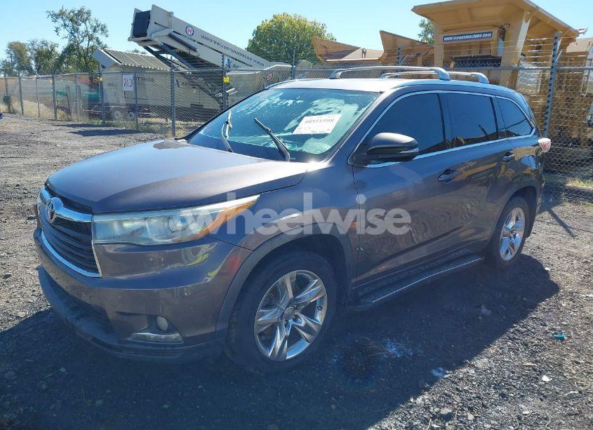 Photo 2 of 2014 Toyota Highlander LIMITED V6 (VIN 5TDYKRFH1ES018610)