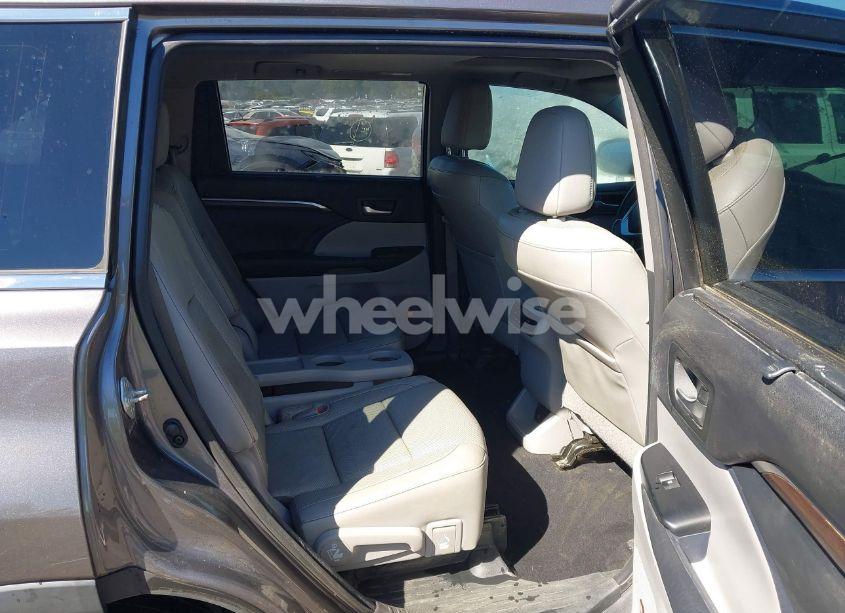 Photo 8 of 2014 Toyota Highlander LIMITED V6 (VIN 5TDYKRFH1ES018610)