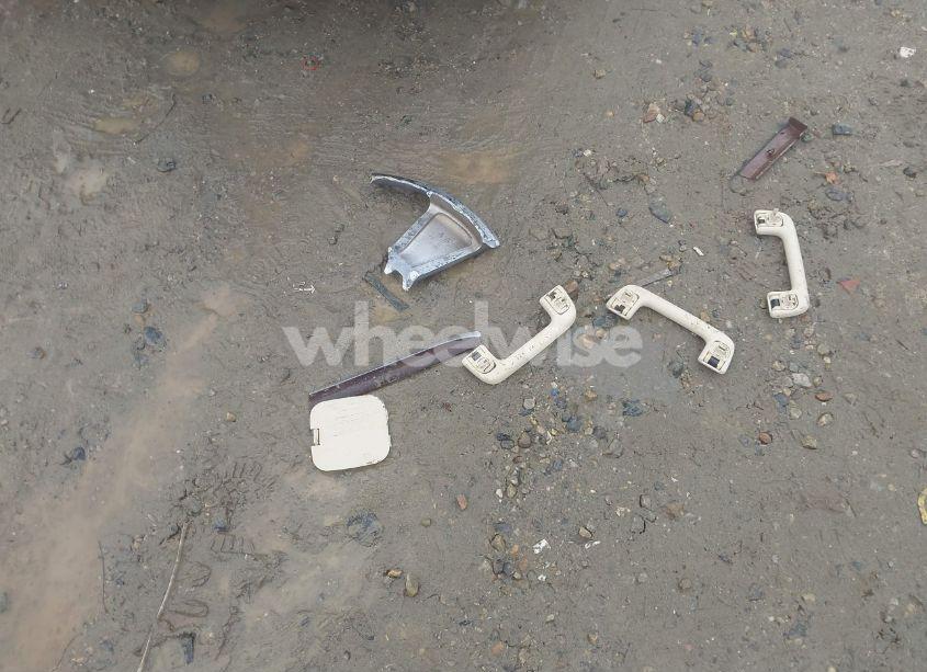 Photo 12 of 2015 Toyota Highlander LIMITED V6 (VIN 5TDYKRFH1FS053990)