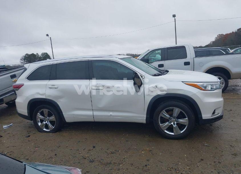 Photo 14 of 2015 Toyota Highlander LIMITED V6 (VIN 5TDYKRFH1FS053990)