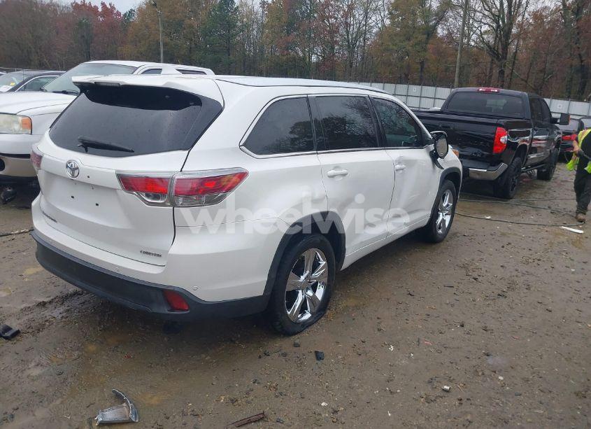 Photo 4 of 2015 Toyota Highlander LIMITED V6 (VIN 5TDYKRFH1FS053990)