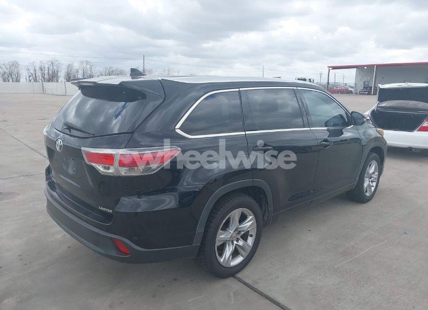 Photo 4 of 2015 Toyota Highlander LIMITED V6 (VIN 5TDYKRFH1FS106350)