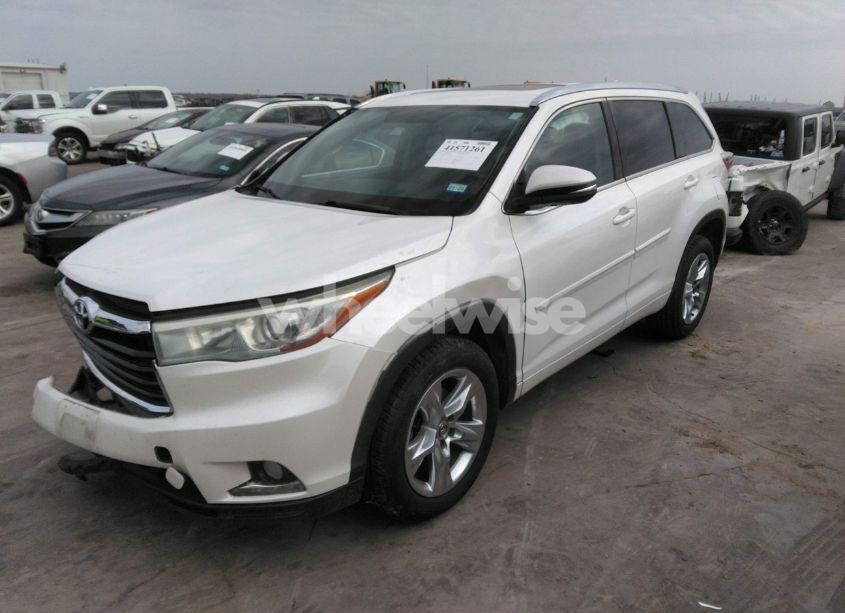 Photo 2 of 2016 Toyota Highlander LIMITED V6 (VIN 5TDYKRFH1GS132691)