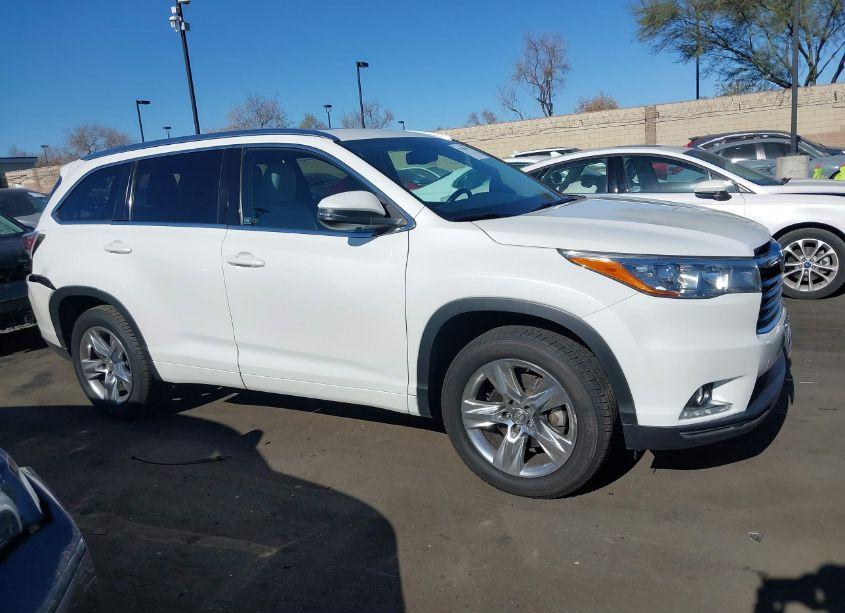 Photo 13 of 2015 Toyota Highlander LIMITED V6 (VIN 5TDYKRFH2FS048345)