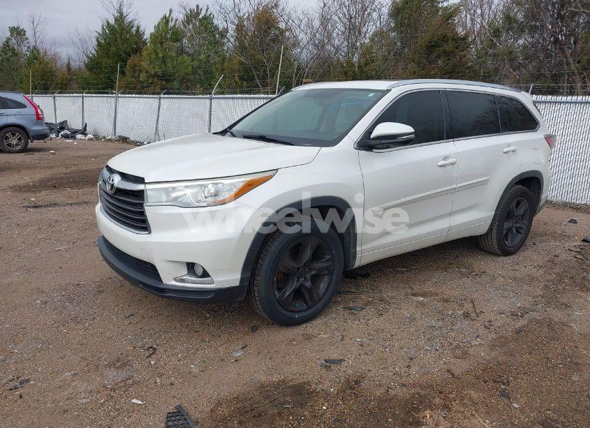 Photo 2 of 2016 Toyota Highlander LIMITED V6 (VIN 5TDYKRFH2GS132585)