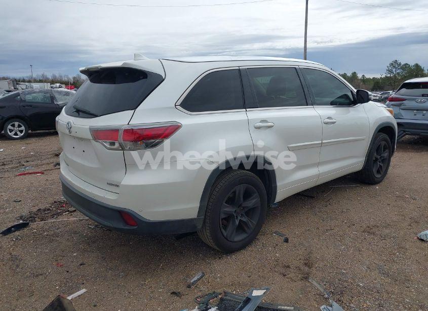 Photo 4 of 2016 Toyota Highlander LIMITED V6 (VIN 5TDYKRFH2GS132585)