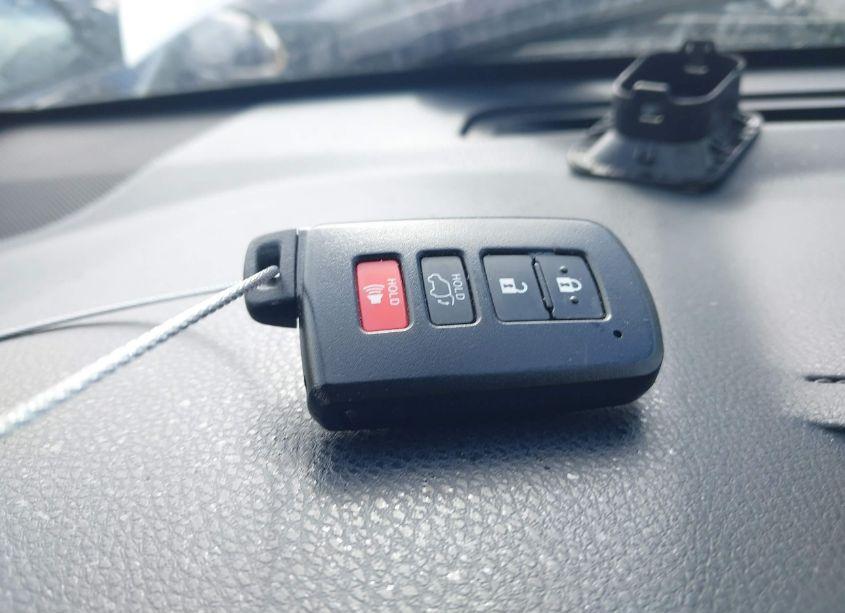 Photo 11 of 2015 Toyota Highlander LIMITED PLATINUM V6 (VIN 5TDYKRFH3FS097330)