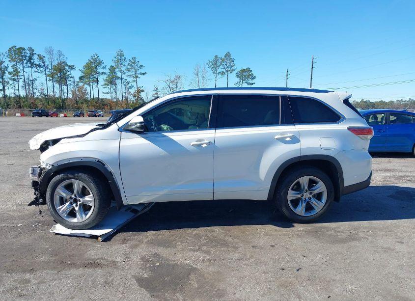 Photo 15 of 2015 Toyota Highlander LIMITED PLATINUM V6 (VIN 5TDYKRFH3FS097330)
