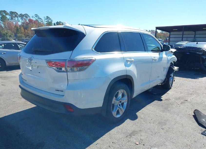 Photo 4 of 2015 Toyota Highlander LIMITED PLATINUM V6 (VIN 5TDYKRFH3FS097330)