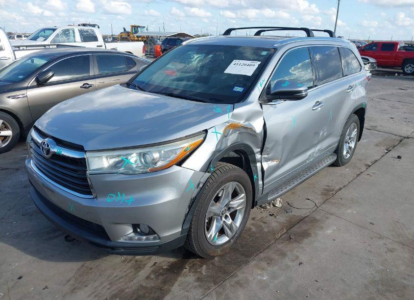 Photo 2 of 2016 Toyota Highlander LIMITED V6 (VIN 5TDYKRFH3GS125743)