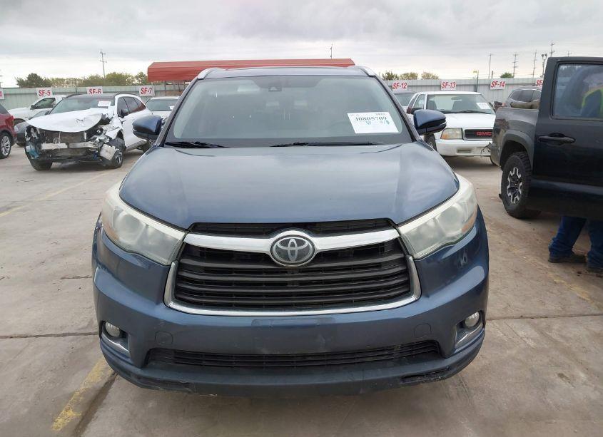 Photo 12 of 2015 Toyota Highlander LIMITED PLATINUM V6 (VIN 5TDYKRFH4FS081394)