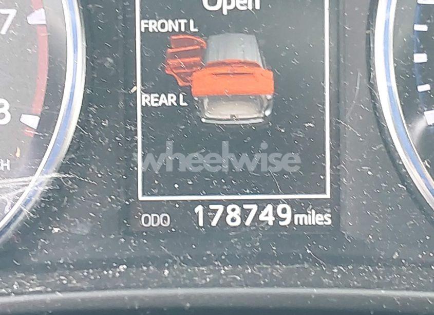 Photo 16 of 2015 Toyota Highlander LIMITED PLATINUM V6 (VIN 5TDYKRFH5FS067438)