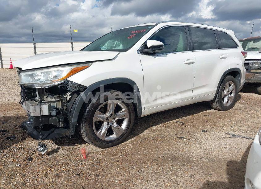 Photo 2 of 2015 Toyota Highlander LIMITED PLATINUM V6 (VIN 5TDYKRFH5FS067438)