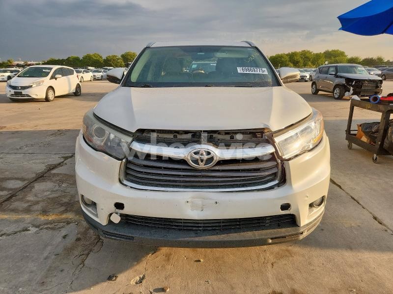 Photo 4 of 2015 TOYOTA HIGHLANDER LIMITED (VIN 5TDYKRFH5FS075216)