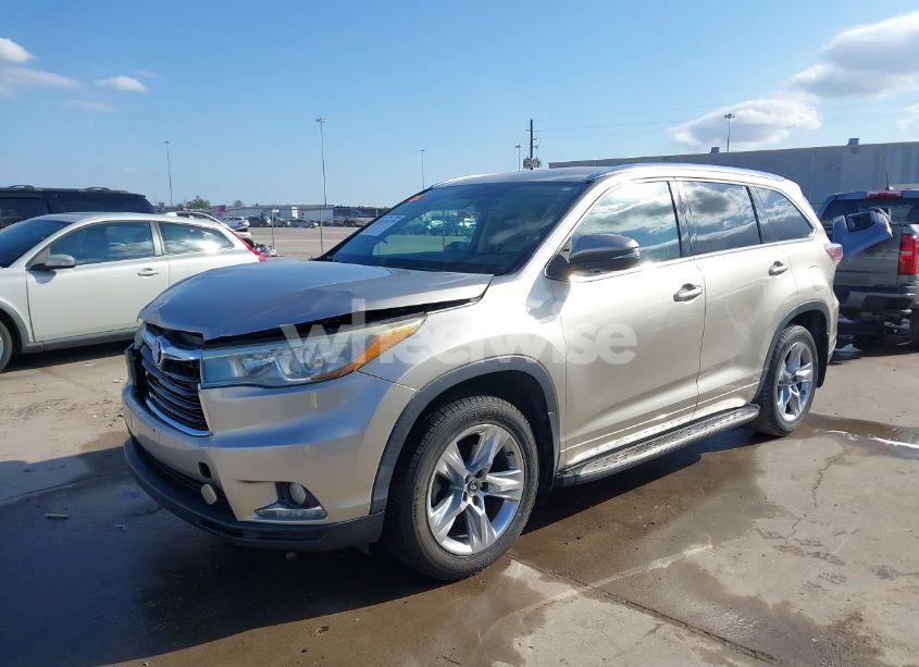 Photo 2 of 2016 Toyota Highlander LIMITED V6 (VIN 5TDYKRFH5GS122942)