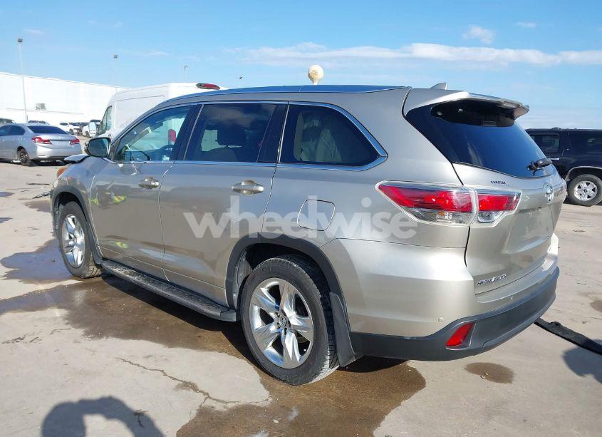 Photo 3 of 2016 Toyota Highlander LIMITED V6 (VIN 5TDYKRFH5GS122942)