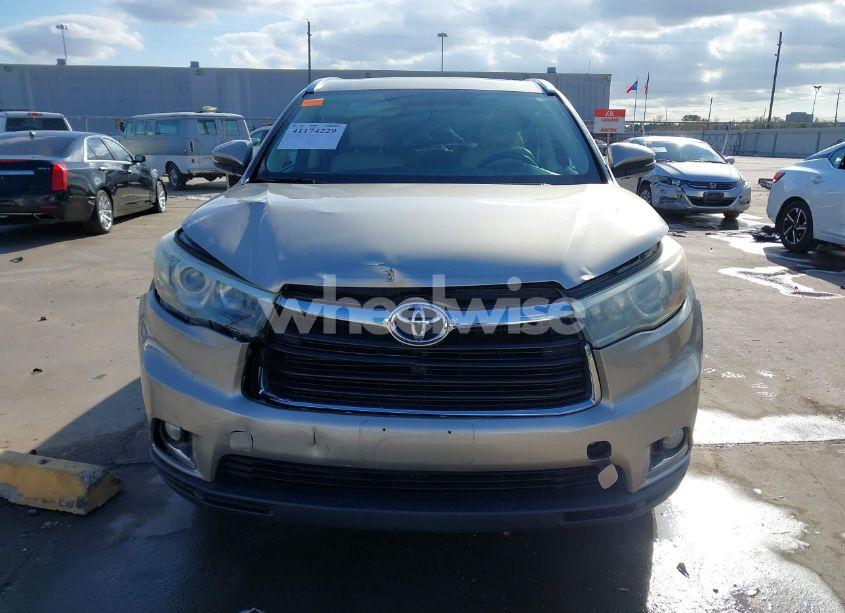 Photo 6 of 2016 Toyota Highlander LIMITED V6 (VIN 5TDYKRFH5GS122942)