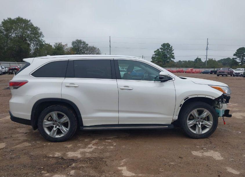 Photo 14 of 2016 Toyota Highlander LIMITED V6 (VIN 5TDYKRFH5GS137098)