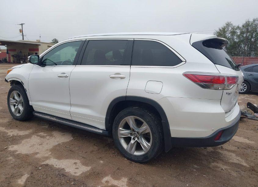 Photo 3 of 2016 Toyota Highlander LIMITED V6 (VIN 5TDYKRFH5GS137098)
