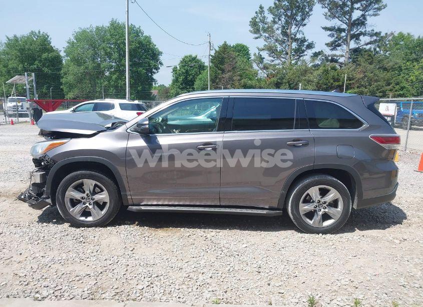 Photo 14 of 2016 Toyota Highlander LIMITED V6 (VIN 5TDYKRFH5GS159330)