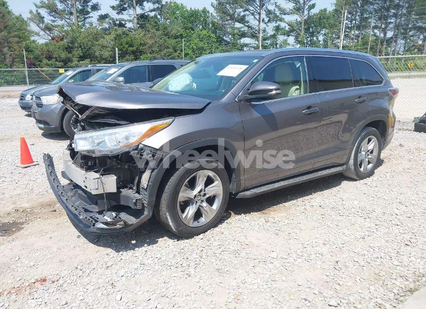 Photo 2 of 2016 Toyota Highlander LIMITED V6 (VIN 5TDYKRFH5GS159330)