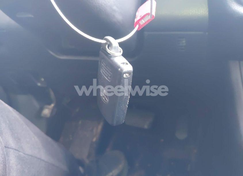 Photo 11 of 2016 Toyota Highlander LIMITED V6 (VIN 5TDYKRFH5GS162034)