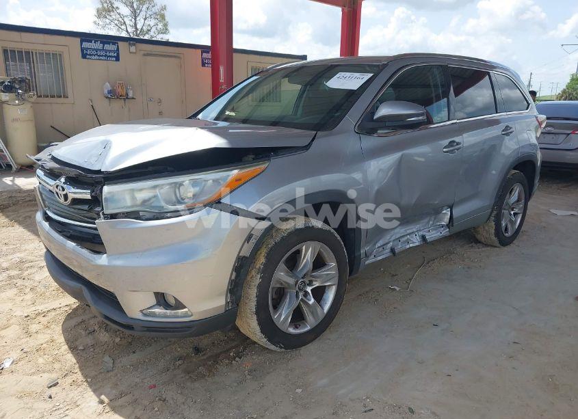 Photo 2 of 2016 Toyota Highlander LIMITED V6 (VIN 5TDYKRFH5GS162034)