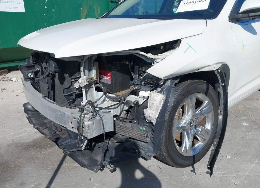 Photo 6 of 2016 Toyota Highlander LIMITED V6 (VIN 5TDYKRFH5GS181795)