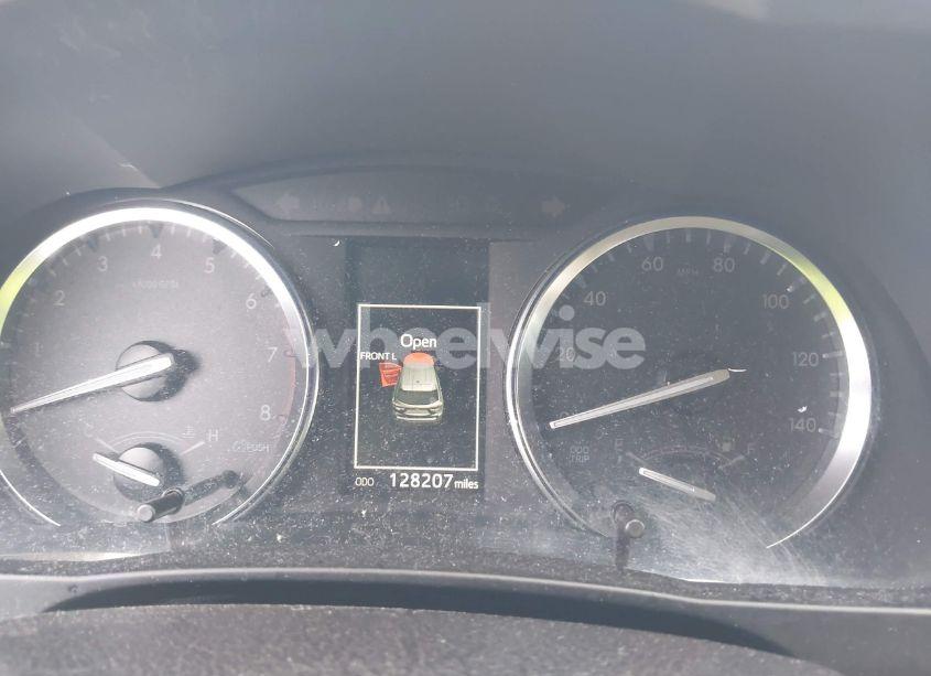 Photo 7 of 2016 Toyota Highlander LIMITED V6 (VIN 5TDYKRFH6GS129026)