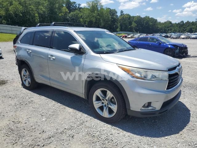 Photo 11 of 2015 TOYOTA HIGHLANDER LIMITED (VIN 5TDYKRFH7FS088386)