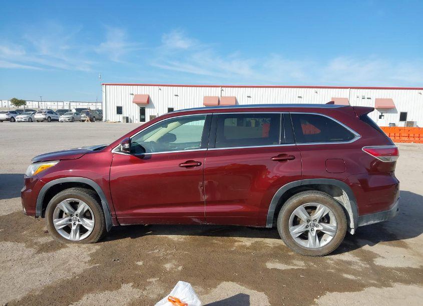 Photo 14 of 2016 Toyota Highlander LIMITED V6 (VIN 5TDYKRFH7GS184942)