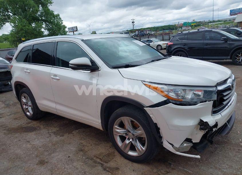 Photo 13 of 2015 Toyota Highlander LIMITED PLATINUM V6/LIMITED V6 (VIN 5TDYKRFH8FS056465)