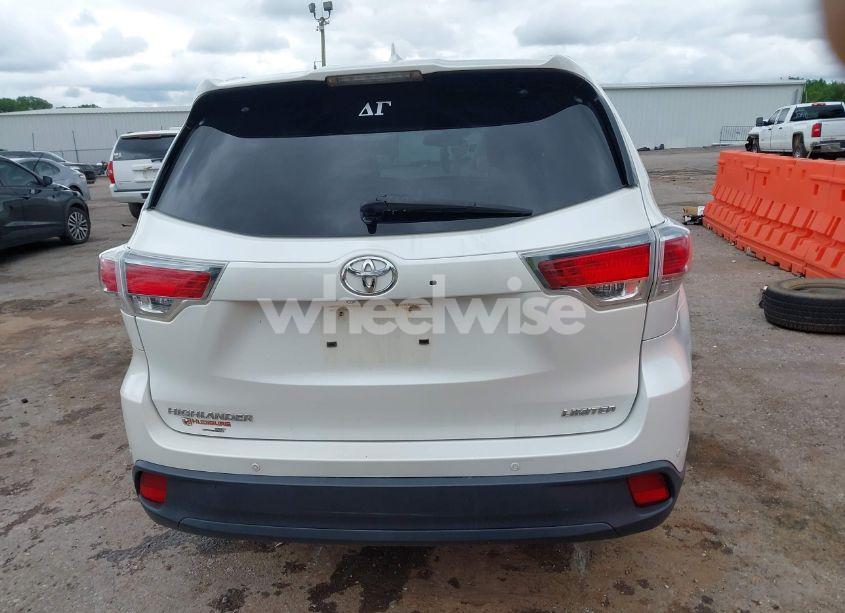 Photo 16 of 2015 Toyota Highlander LIMITED PLATINUM V6/LIMITED V6 (VIN 5TDYKRFH8FS056465)