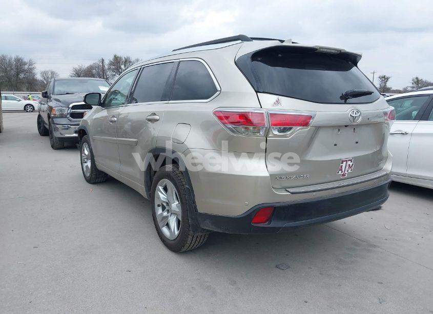 Photo 3 of 2015 Toyota Highlander LIMITED V6 (VIN 5TDYKRFH9FS063151)