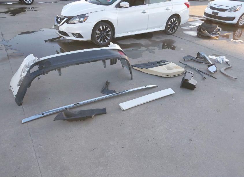 Photo 12 of 2015 Toyota Highlander LIMITED V6 (VIN 5TDYKRFH9FS088437)